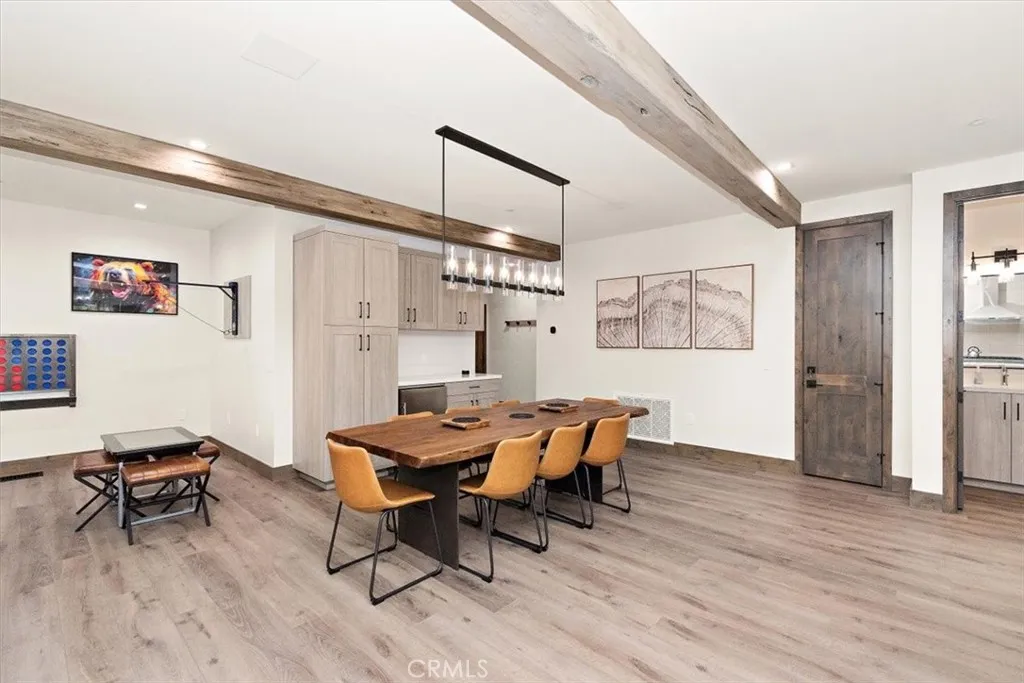 679 Summit Boulevard, Big Bear, California 92315 home-pic-11